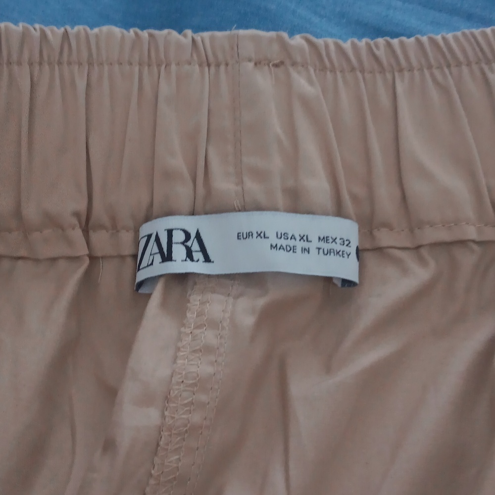 Zara Light Weight Pull - On Cropped Pants #3408 - Picture 6 of 6
